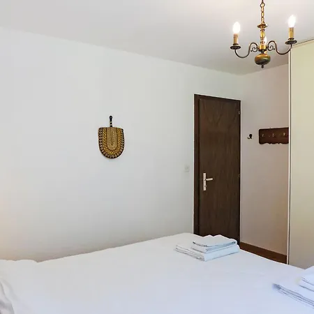 Eden Roc 56 By Interhome * קראנס-מונטנה