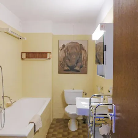 דירה Eden Roc 56 By Interhome קראנס-מונטנה